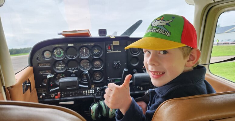Jason werd Hoogvlieger vanaf Vliegveld Drachten