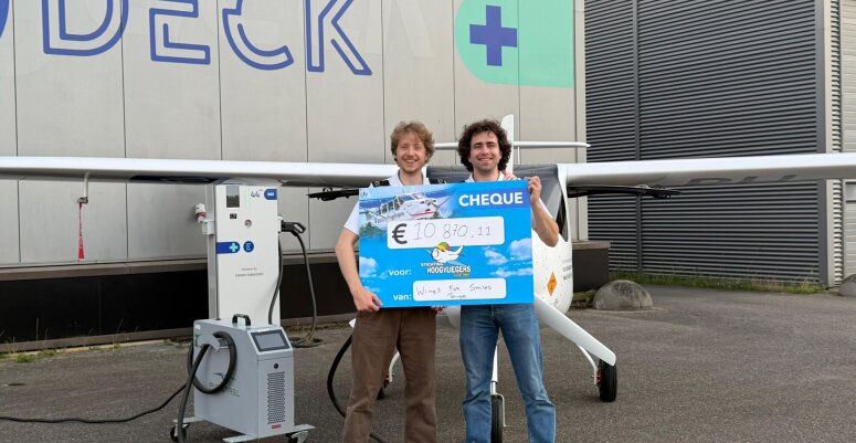 Ruim 11.000 euro opgehaald met recordpoging Wings for Smiles