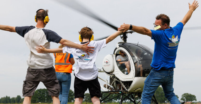 Succesvolle helikopterdag bij Truckshow Nederhemert