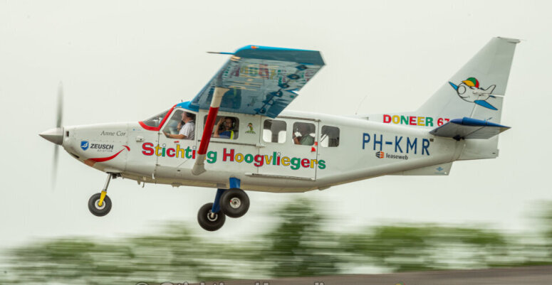 34 Hoogvliegers erbij van Breda Internationa Airport (Seppe)